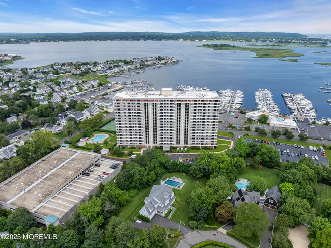 property at 1 Channel Dr