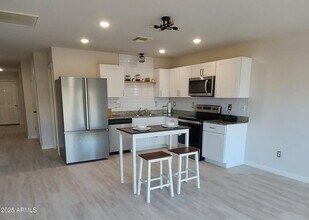 10128 W Century Dr in Arizona City, AZ - Building Photo - Building Photo