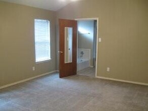 3102 99th St in Lubbock, TX - Building Photo - Building Photo