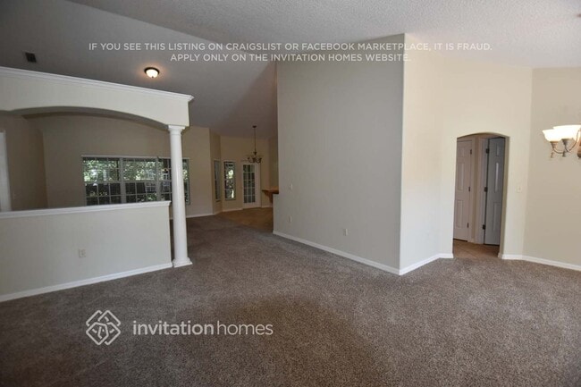 4893 Abaco Dr in Tavares, FL - Building Photo - Building Photo