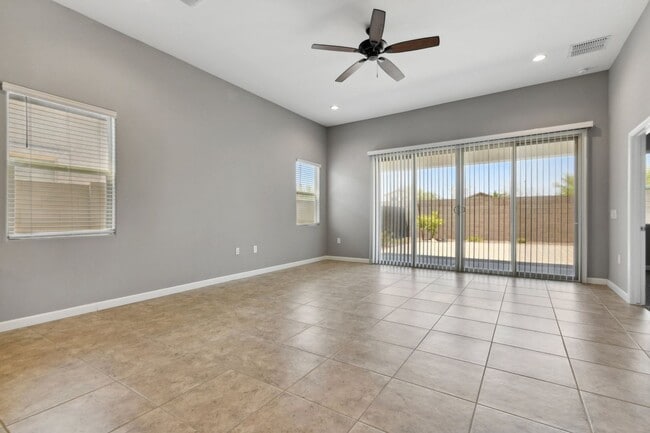 property at 29826 W Whitton Ave