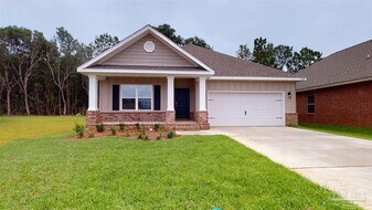 3750 Hawks Landing Cir in Milton, FL - Building Photo