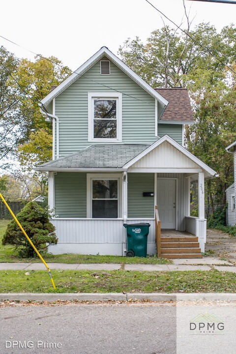 206 S Hosmer St in Lansing, MI - Foto de edificio