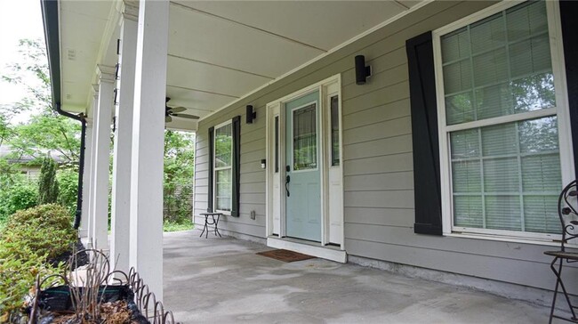 1223 Bridges Ave SW in Atlanta, GA - Building Photo - Building Photo