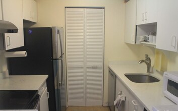 126 Tudor St, Unit A in Boston, MA - Building Photo - Building Photo