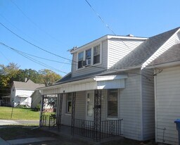 308 E Church St in Collinsville, IL - Building Photo