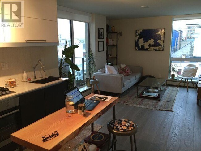 property at 189-189 Keefer St