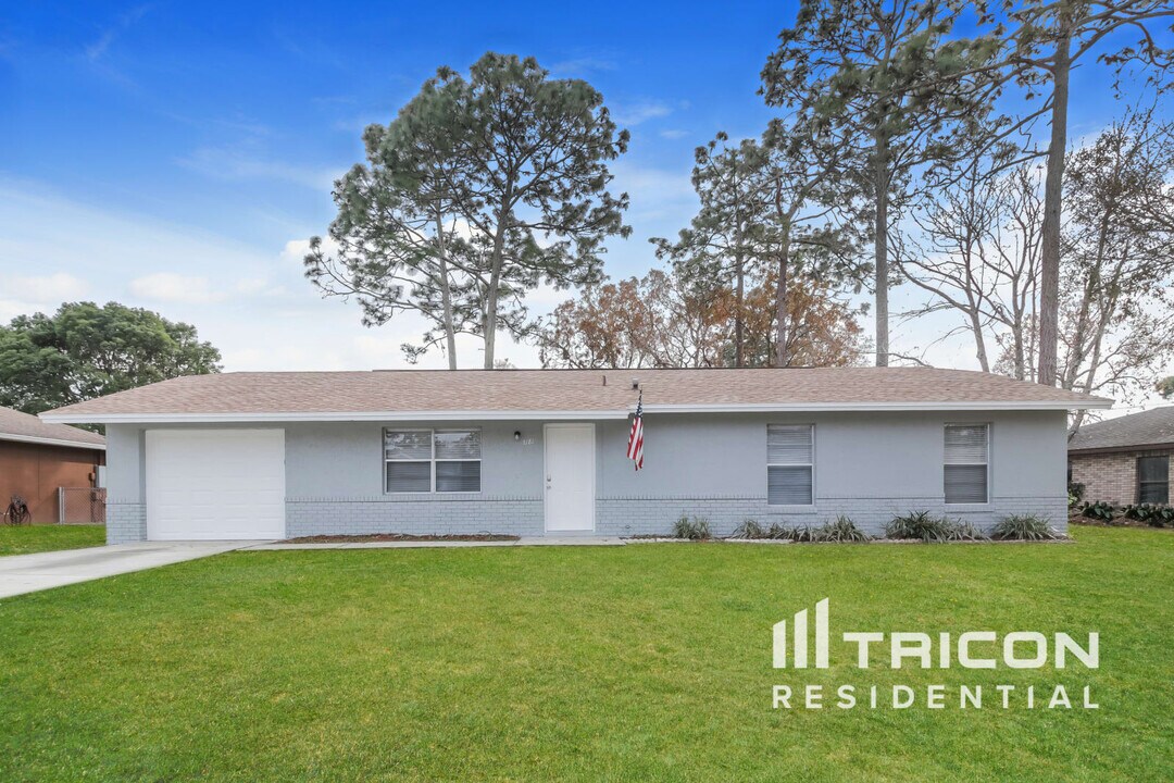 3181 Clewiston St in Deltona, FL - Building Photo