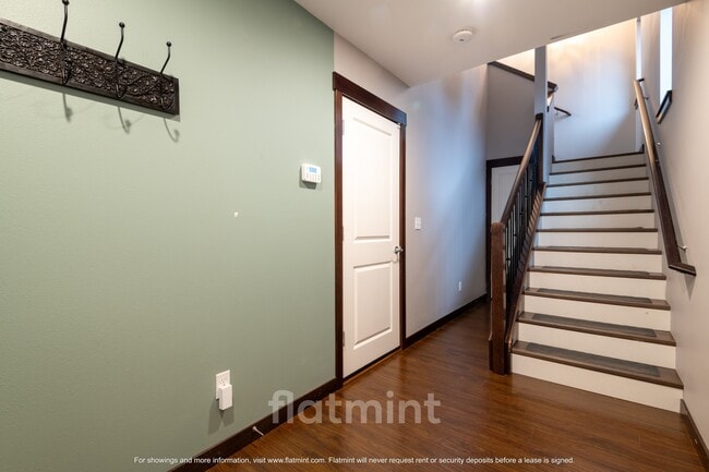 14018 9th Pl W in Lynnwood, WA - Building Photo - Building Photo