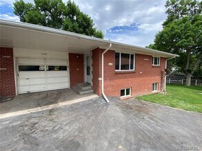 1830 Independence St in Lakewood, CO - Building Photo - Building Photo