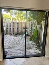 331 City View Dr in Fort Lauderdale, FL - Building Photo - Building Photo