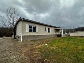 4617 US-60 in Morehead, KY - Building Photo