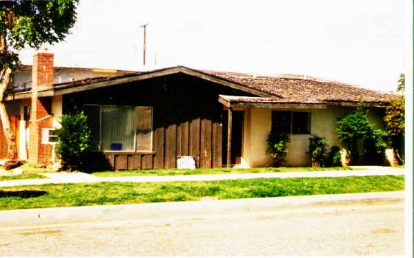205 Kaye Ct in Redlands, CA - Foto de edificio