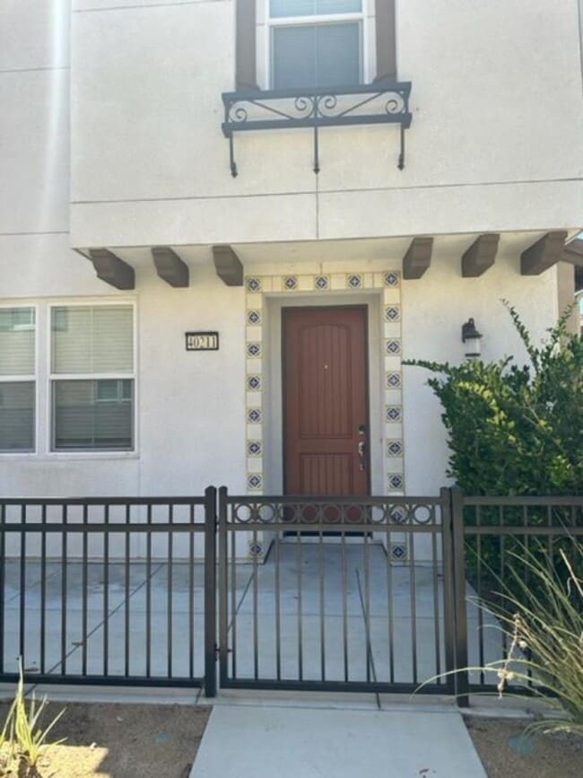 40211 Calle Real in Murrieta, CA - Building Photo - Building Photo