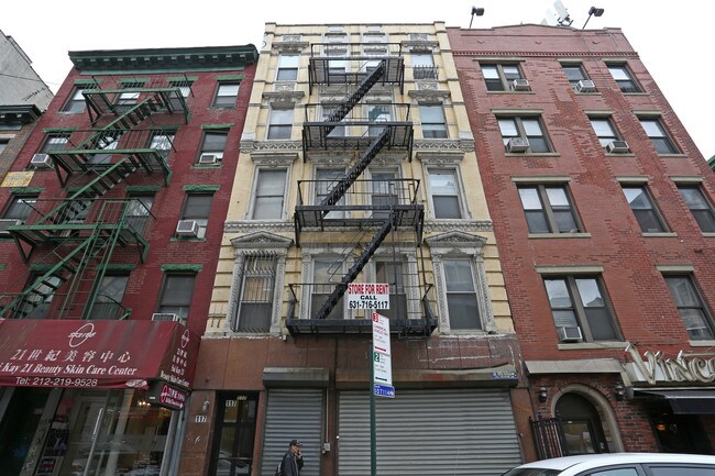117 Mott St