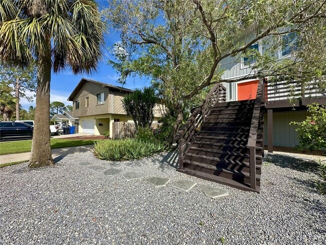 1718 Nevada Ave NE in St. Petersburg, FL - Foto de edificio - Building Photo