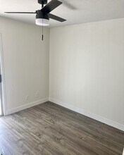 45 N Phyllis, Unit 216 in Mesa, AZ - Building Photo - Building Photo