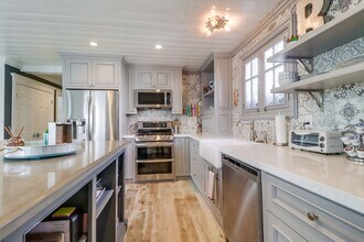 961 G Ave in Coronado, CA - Building Photo - Building Photo