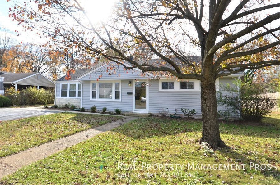 6622 Dorset Dr in Alexandria, VA - Building Photo