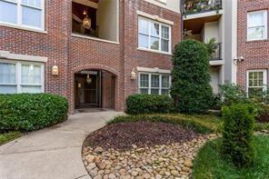 825 Highland Ln NE in Atlanta, GA - Foto de edificio - Building Photo