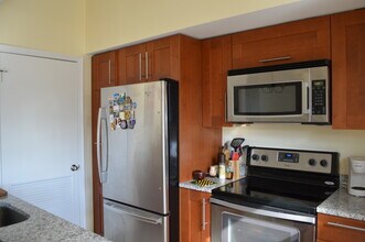 4531 28th Rd S, Unit Apt C in Arlington, VA - Building Photo - Building Photo