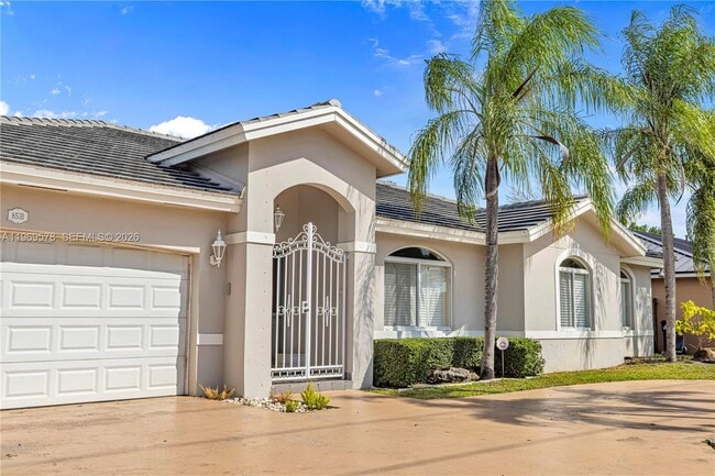 8531 SW 12th St in Miami, FL - Building Photo - Building Photo