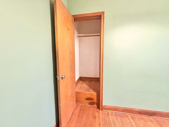 136 Haig St in St Catharines, ON - Building Photo - Building Photo