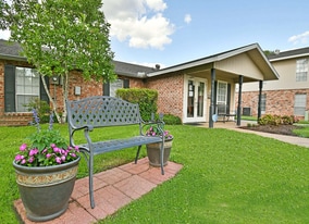 Hidden Pointe Apartments in Baton Rouge, LA - Building Photo