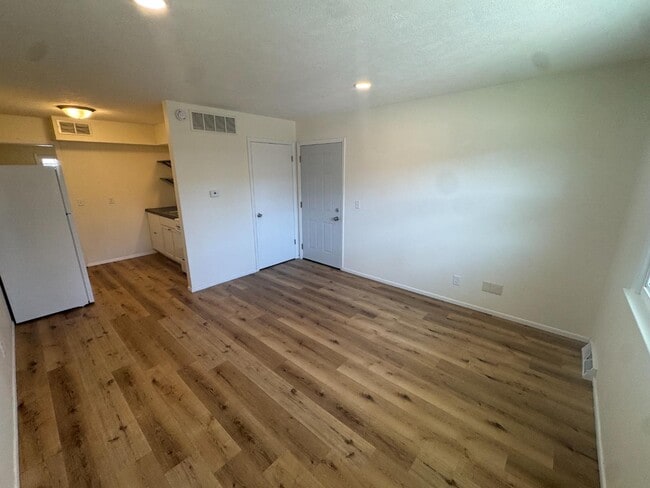 208 Lindell Dr in Normal, IL - Building Photo - Building Photo