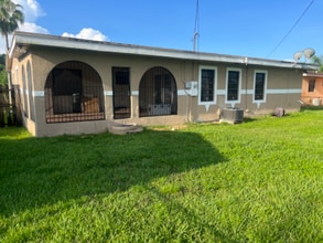 3241 NW 154th Terrace in Opa Locka, FL - Building Photo - Building Photo