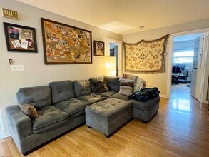 139 Chelsea St in Boston, MA - Foto de edificio - Building Photo