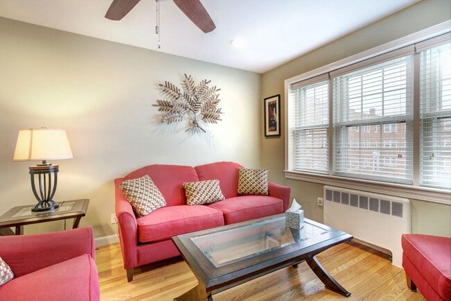 33 Lennon Ct in Boston, MA - Building Photo - Building Photo