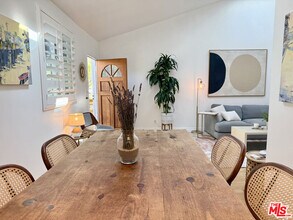 732 Navy St in Santa Monica, CA - Building Photo - Building Photo