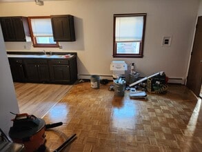 7 School St, Unit 7A in Warren, RI - Building Photo - Building Photo