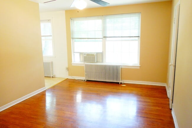 property at 8400 Greenwood Ave