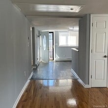 58 Samsondale Ave in West Haverstraw, NY - Building Photo - Building Photo