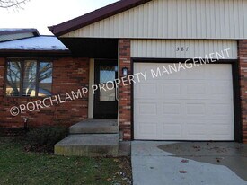 587 Maryland Ave NE in Grand Rapids, MI - Building Photo