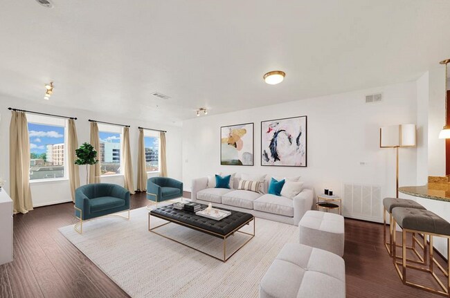 505 Jackson Hill St in Houston, TX - Building Photo - Building Photo