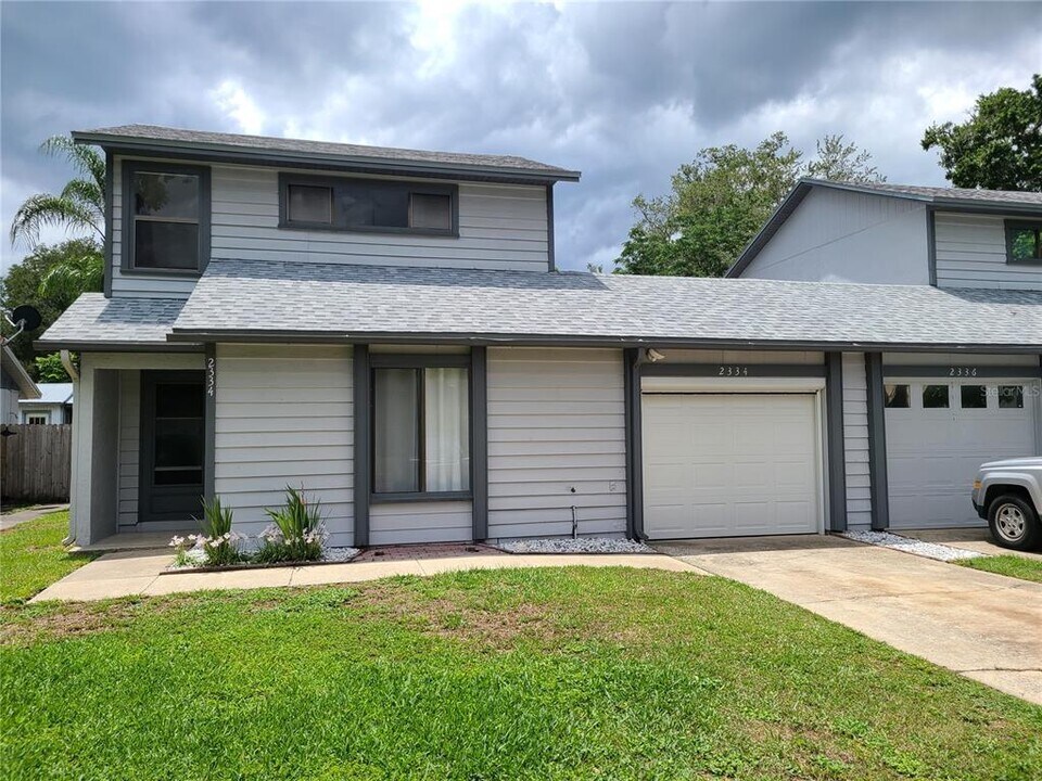 2334 Pear Tree Ct in Orlando, FL - Building Photo
