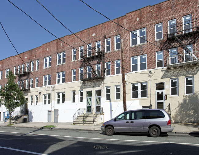 Clearview Homes Ii in Newark, NJ - Building Photo - Building Photo