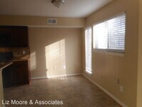 115 Windsor Pines Way photo'