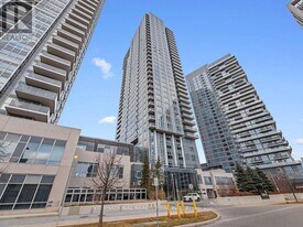 255-3255 Village Green Square in Toronto, ON - Building Photo