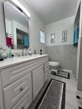 1 W Country Cove Way in Kissimmee, FL - Building Photo - Building Photo