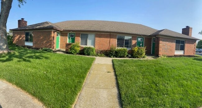 property at 927-933 Weston Ct