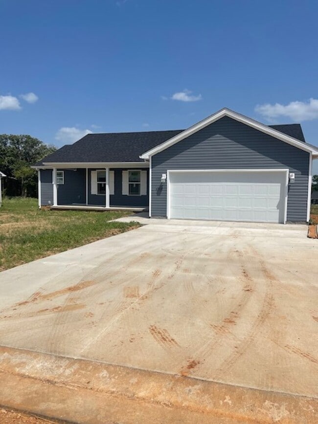 488 Labrador Dr in Bowling Green, KY - Building Photo - Building Photo
