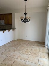 4121 Paredo Way in Simi Valley, CA - Building Photo - Building Photo