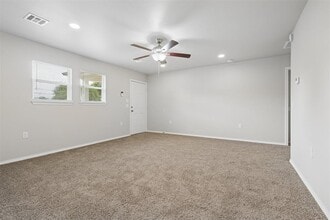 901 Hoyt Ave in Oklahoma City, OK - Building Photo - Building Photo