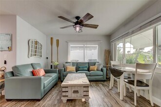 1907 2nd St N in Indian Rocks Beach, FL - Building Photo - Building Photo