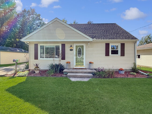 property at 1118 Pine St