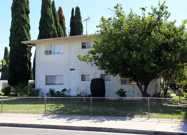 6592 Ginger Ln in Westminster, CA - Building Photo - Building Photo